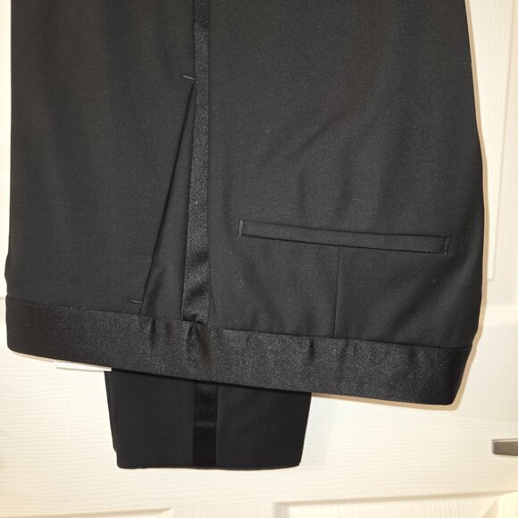 HUGO BOSS Three Piece Double-Breasted Tuxedo Suit - Picture 10 of 16